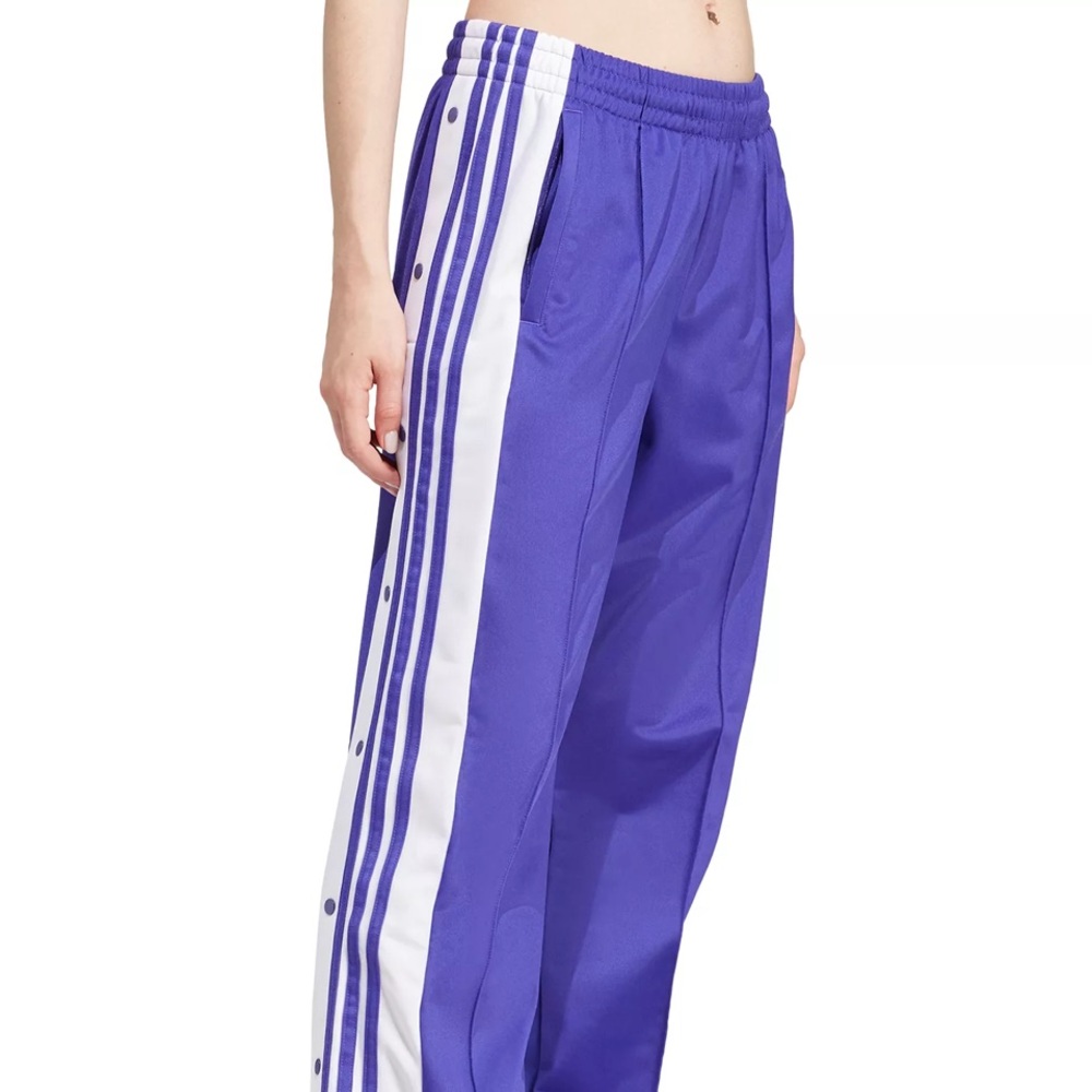 Adidas women’s breakaway track pants